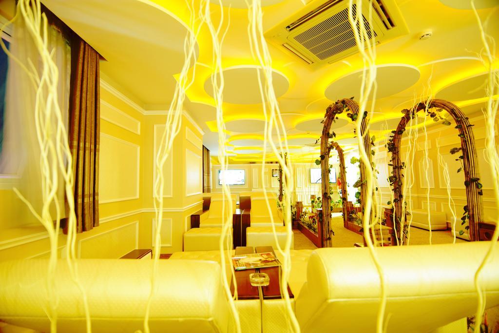 Holiday One Can Tho Hotel Bagian luar foto