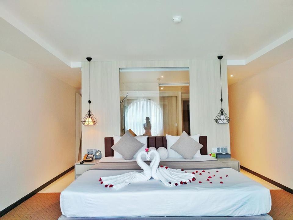 Holiday One Can Tho Hotel Bagian luar foto