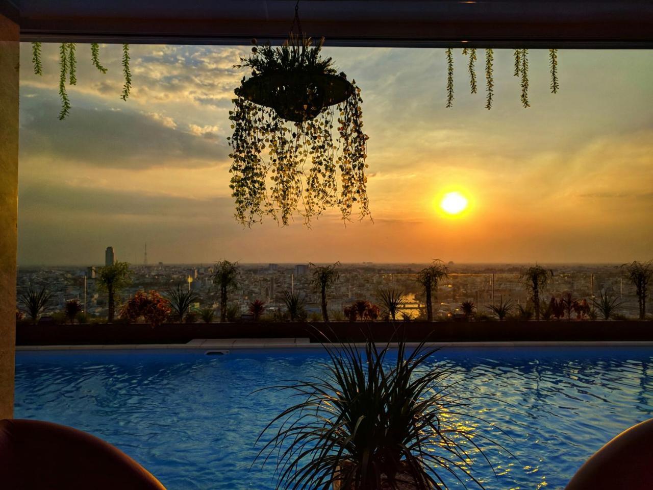 Holiday One Can Tho Hotel Bagian luar foto